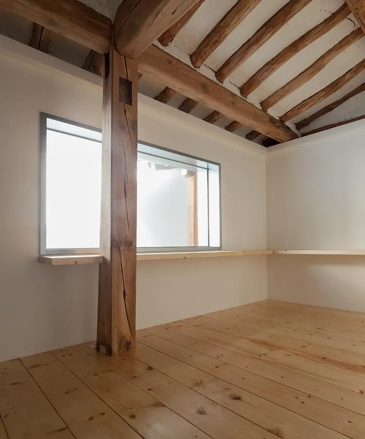 Side Hanok Residence Seoul Hotel