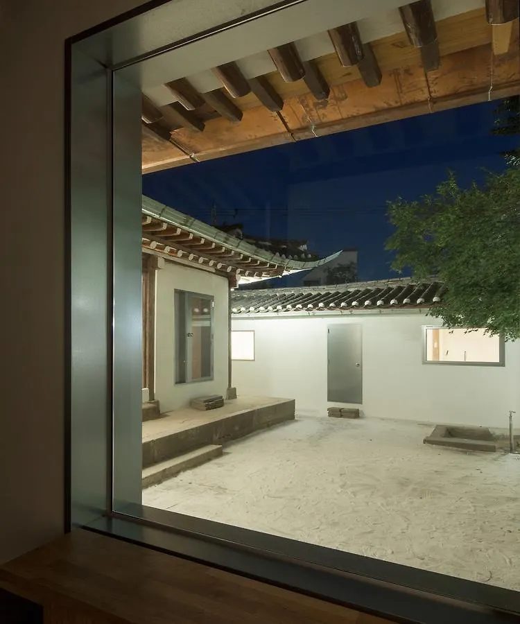 Hotel Side Hanok Residence Seoul