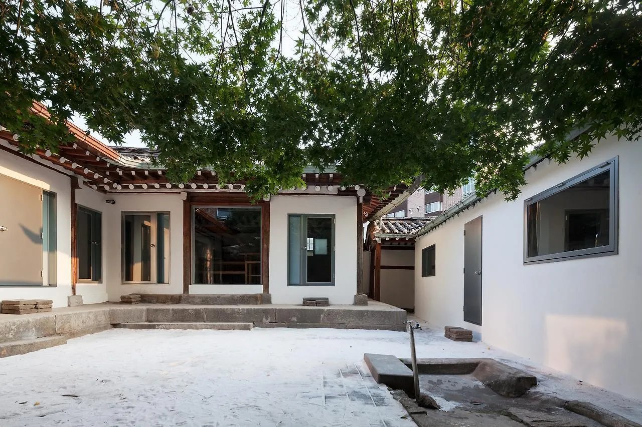Hotel Side Hanok Residence Seoul